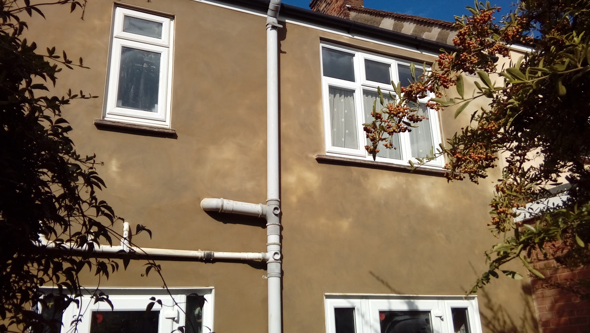 WH Plastering,decorating and building work — Photos 2